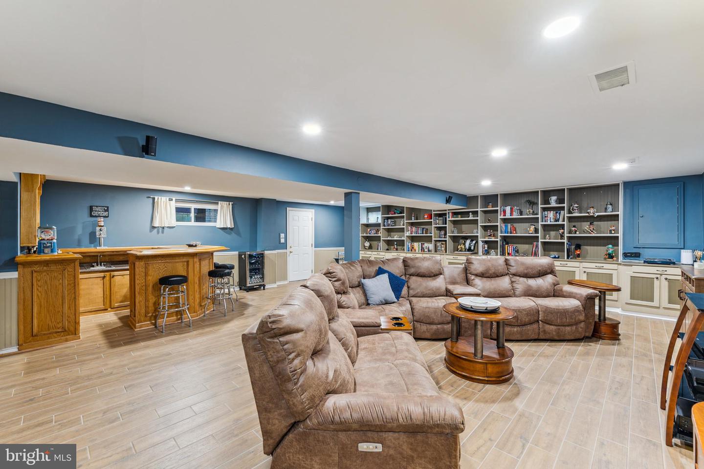 8006 Greeley BOULEVARD