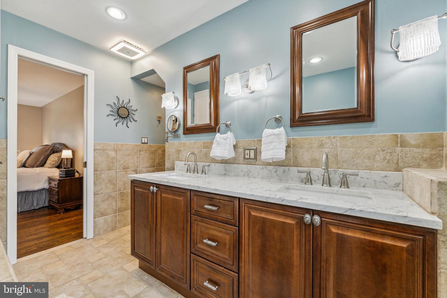 8006 Greeley BOULEVARD