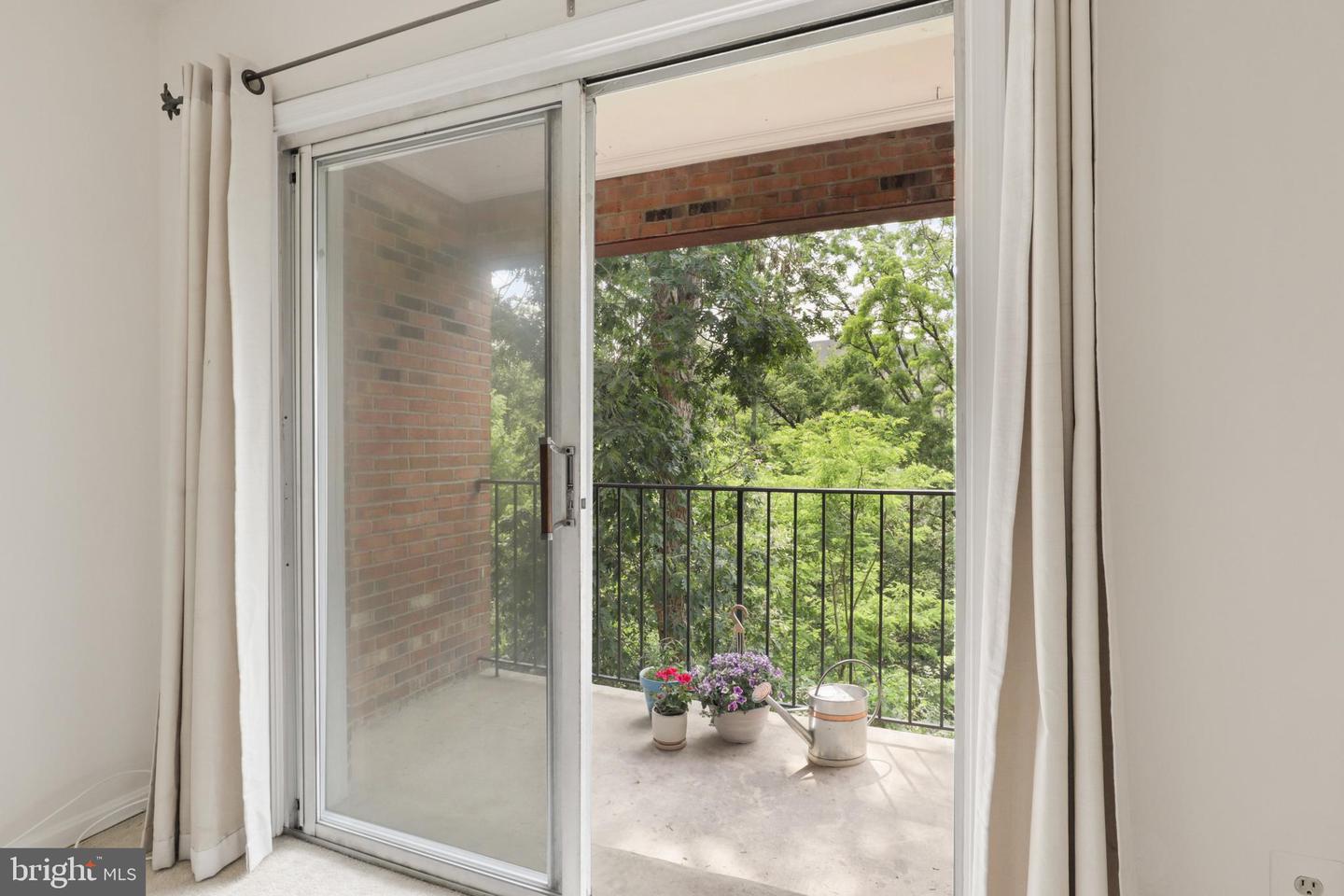 3754 Madison LANE Unit: B