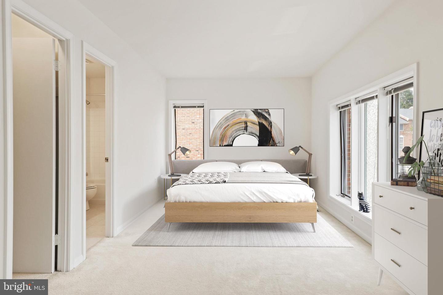 3754 Madison LANE Unit: B