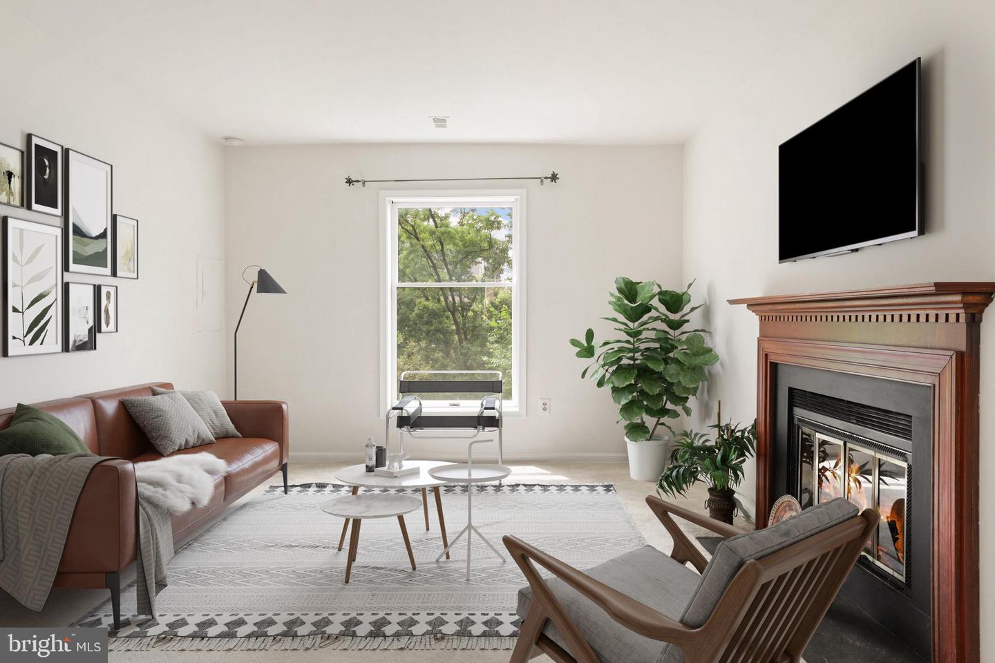 3754 Madison LANE Unit: B