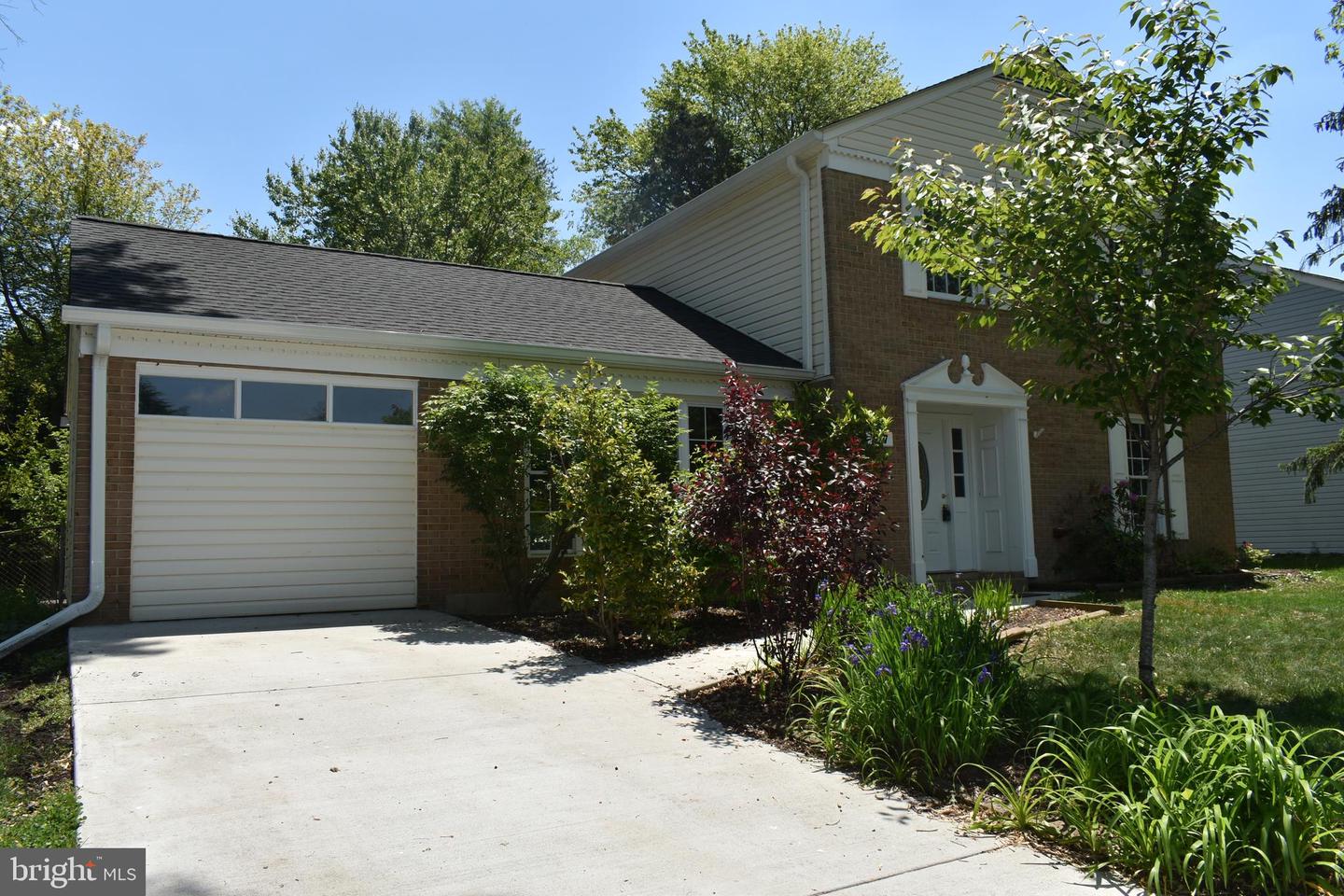 757 Barbaralynn PLACE