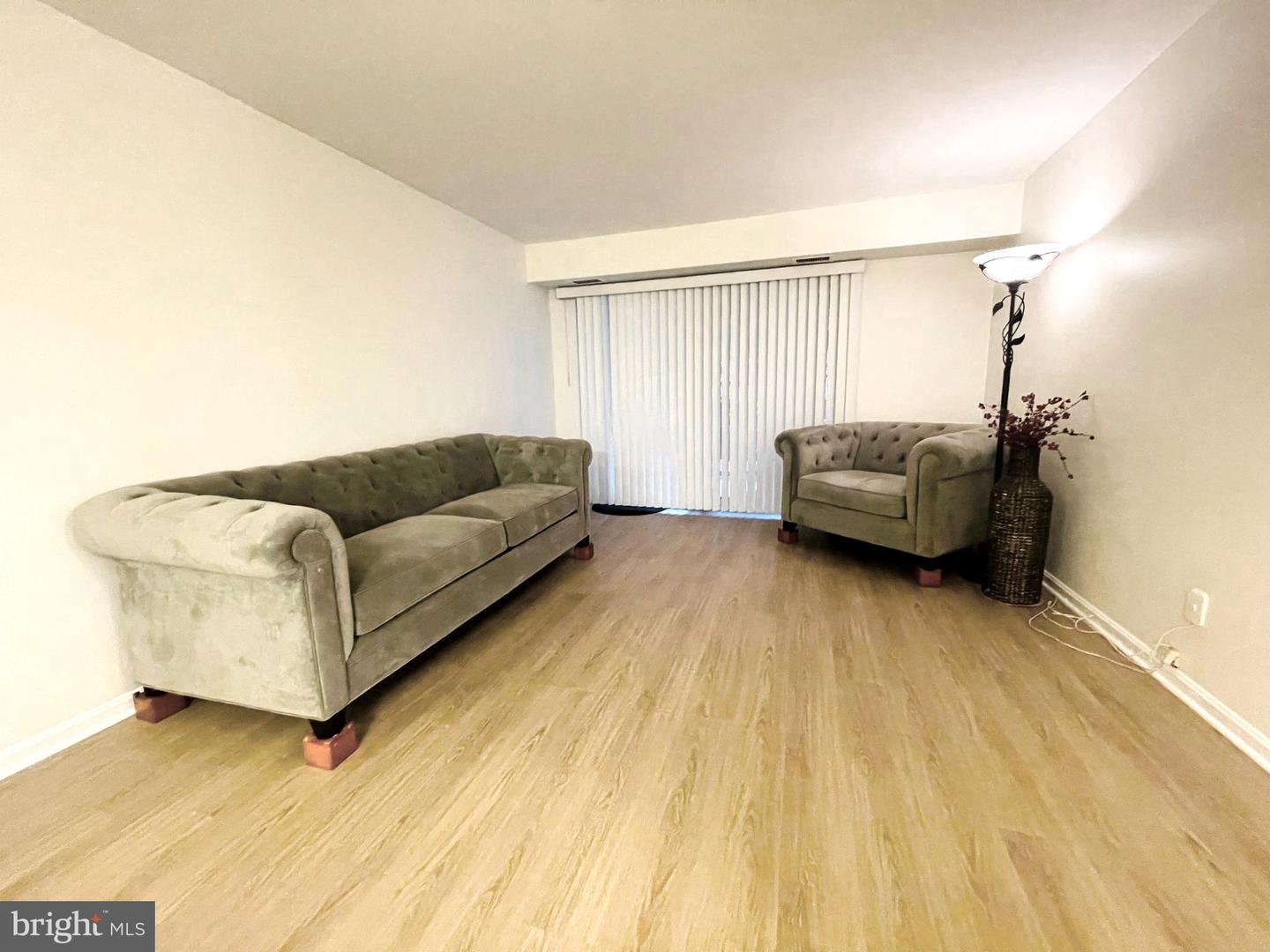 5918 Cove Landing ROAD Unit: 201