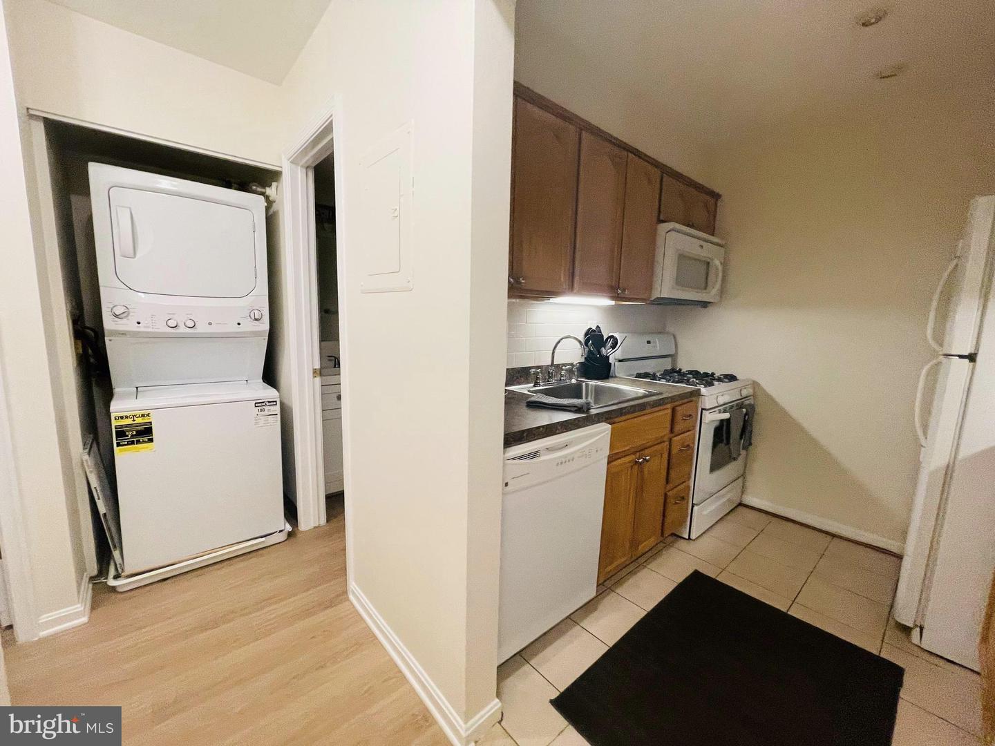 5918 Cove Landing ROAD Unit: 201