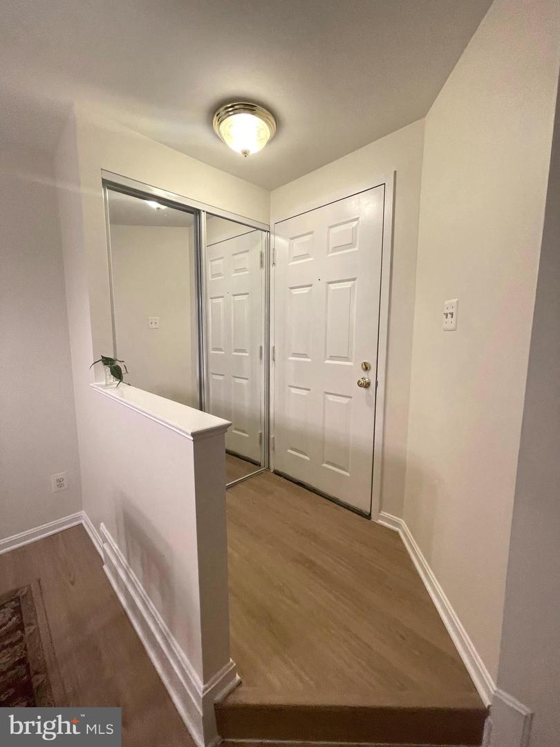 5918 Cove Landing ROAD Unit: 201