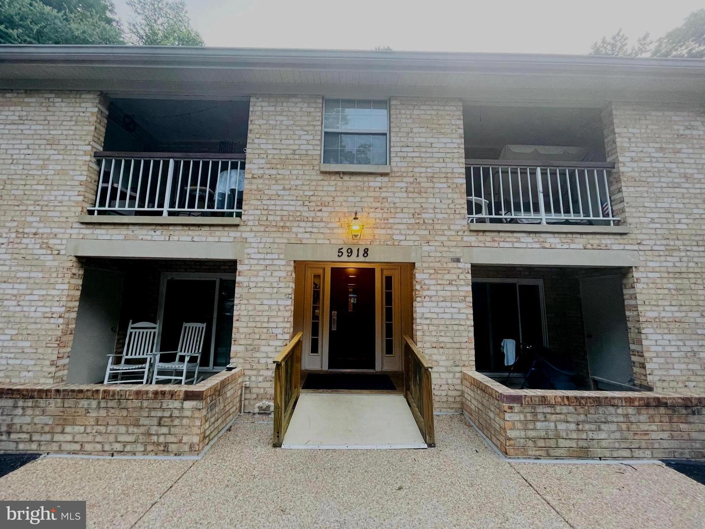 5918 Cove Landing ROAD Unit: 201