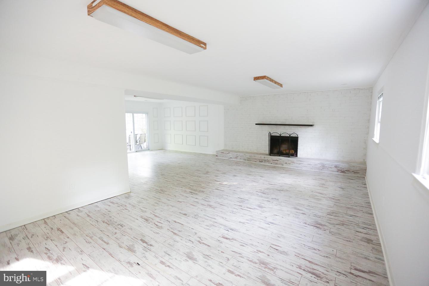 3505 Willow Green COURT