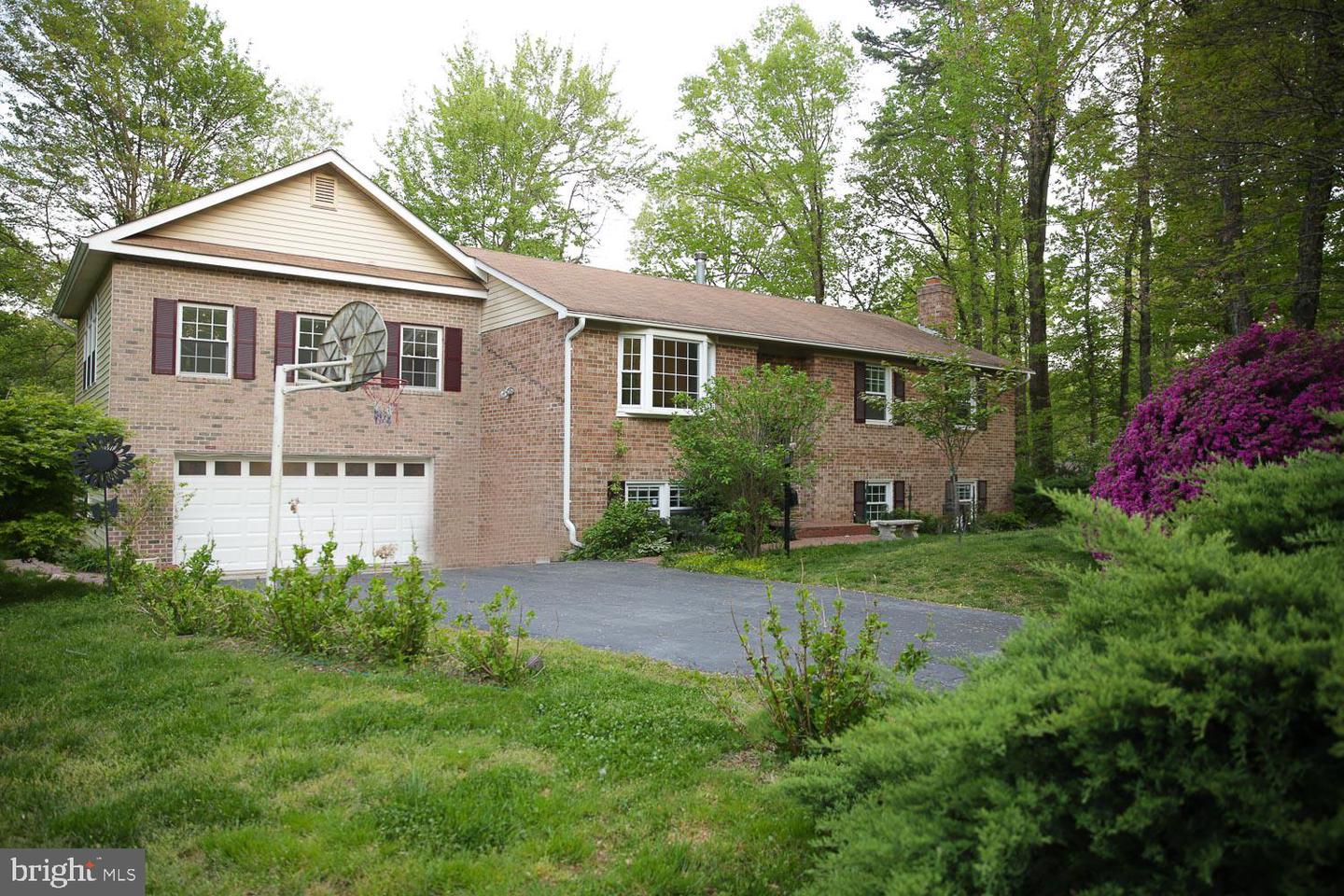 3505 Willow Green COURT