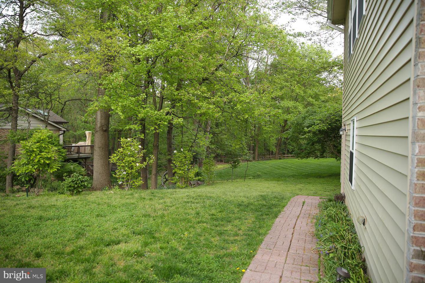 3505 Willow Green COURT