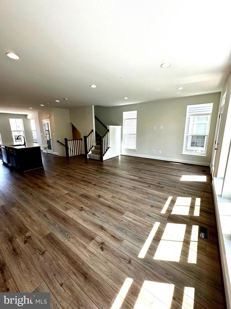 5219 Ridgeview Retreat DRIVE