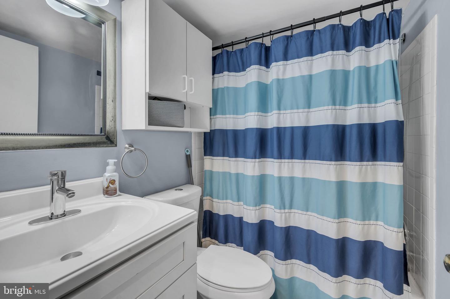 8312 Kingsgate ROAD Unit: 530