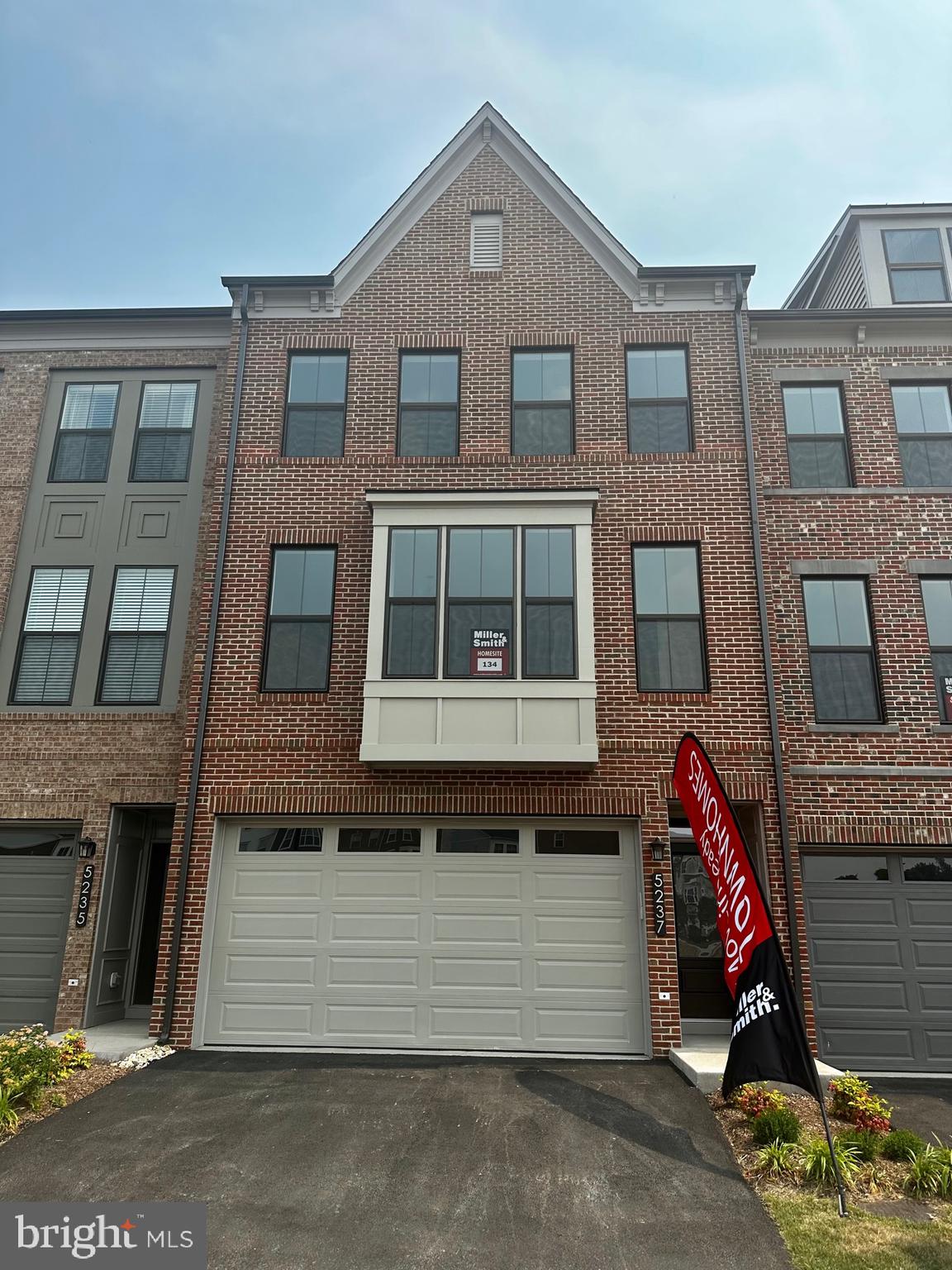 5237 Ridgeview Retreat DRIVE