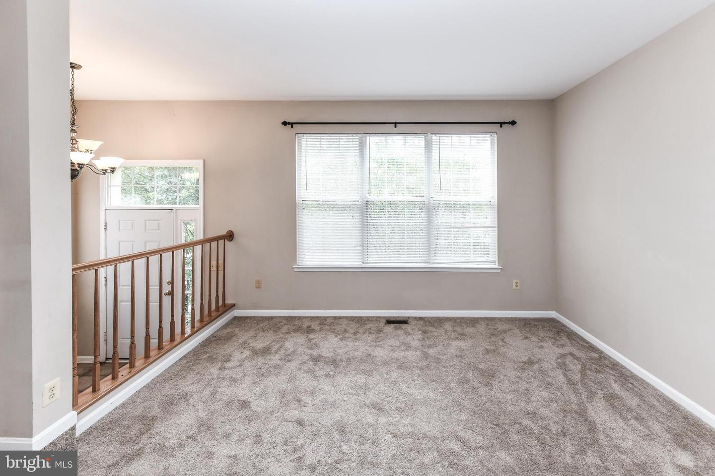 13100 Watchwood LANE