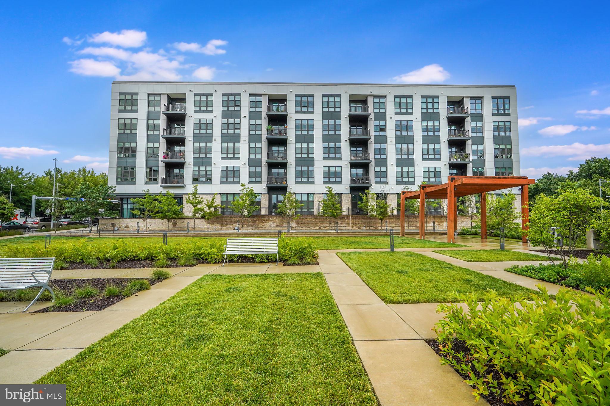 1761 Old Meadow ROAD Unit: 303