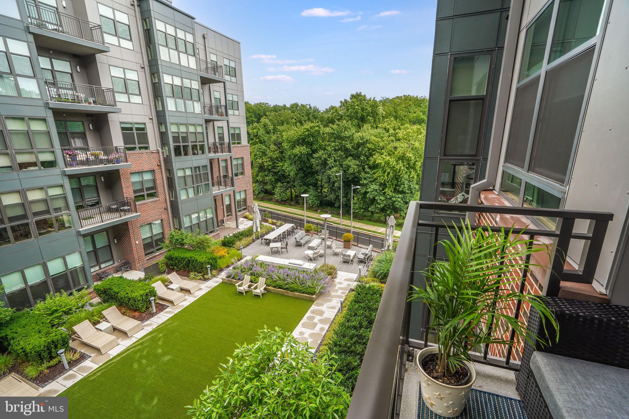 1761 Old Meadow ROAD Unit: 303