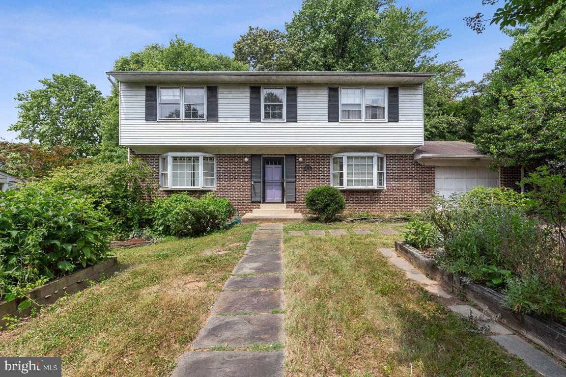 4908 Powell ROAD