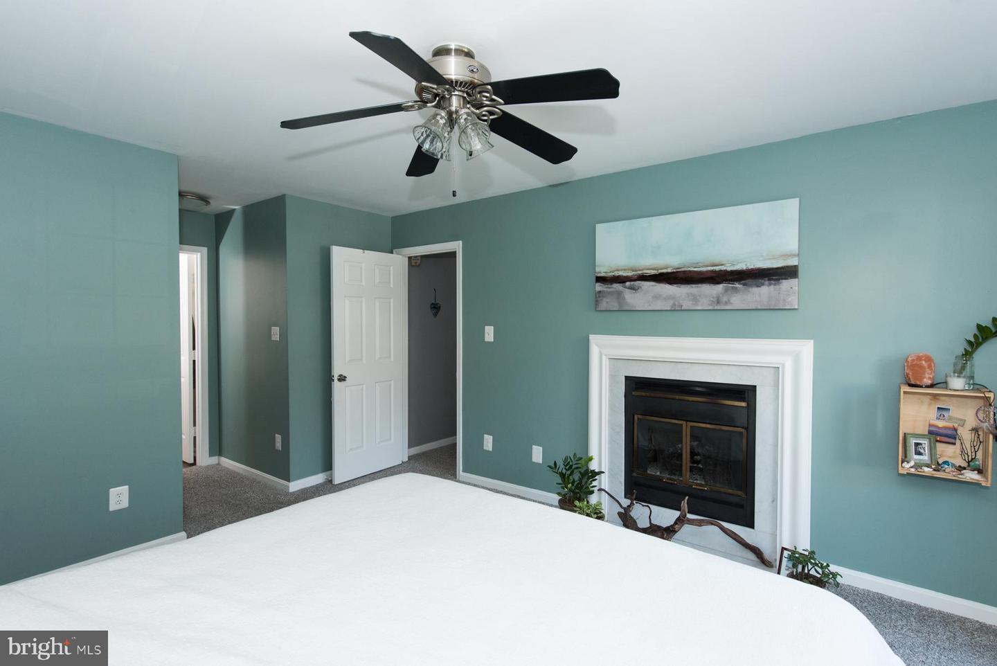 2237 Lovedale LANE Unit: 405-B