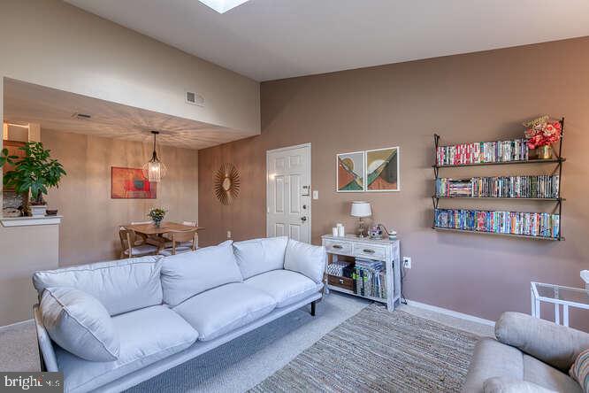 7806 Harrowgate CIRCLE Unit: C