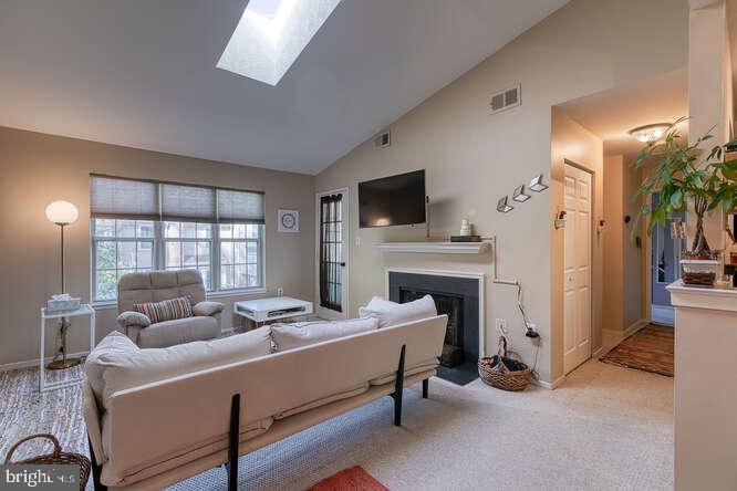 7806 Harrowgate CIRCLE Unit: C