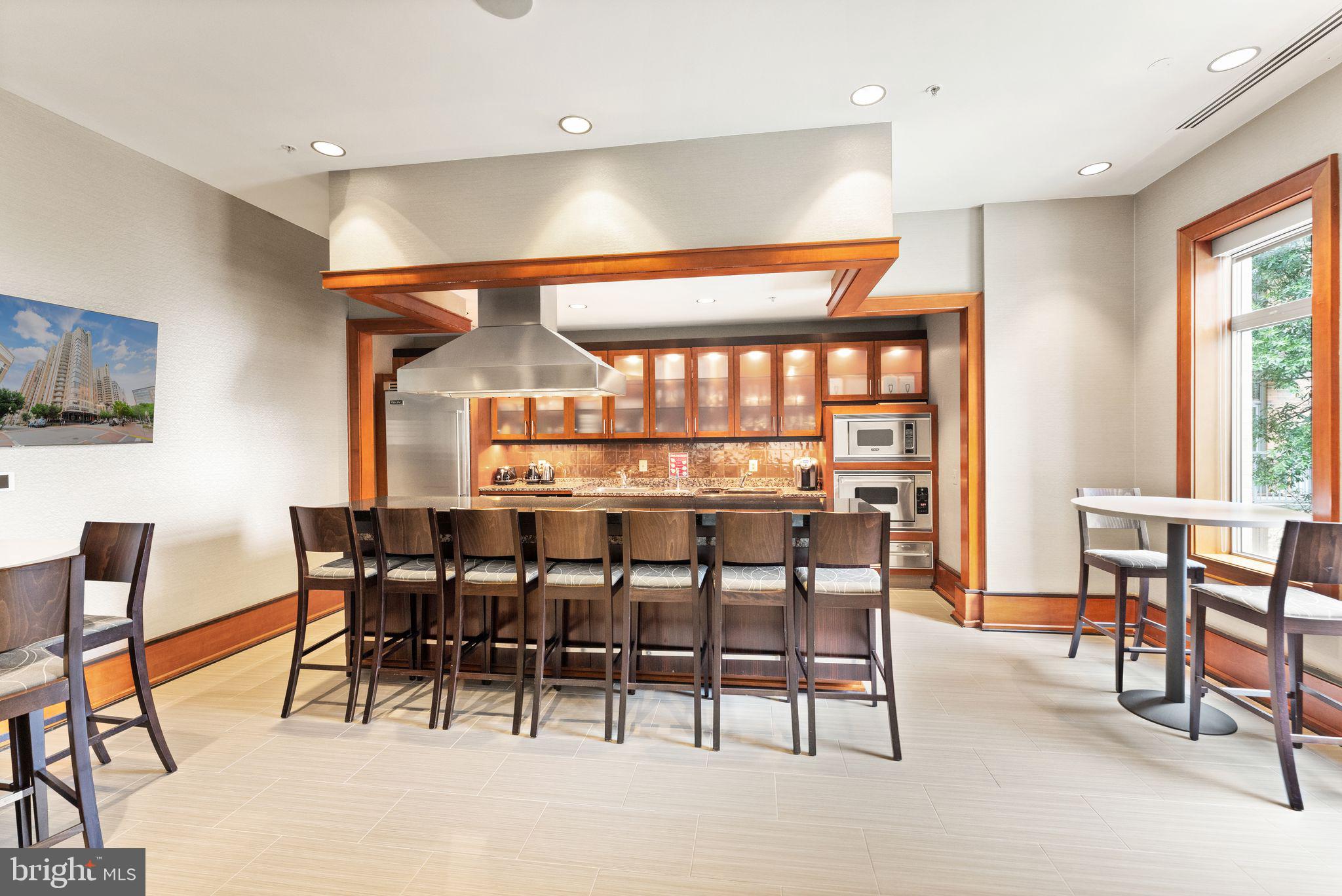 11990 Market STREET Unit: 504