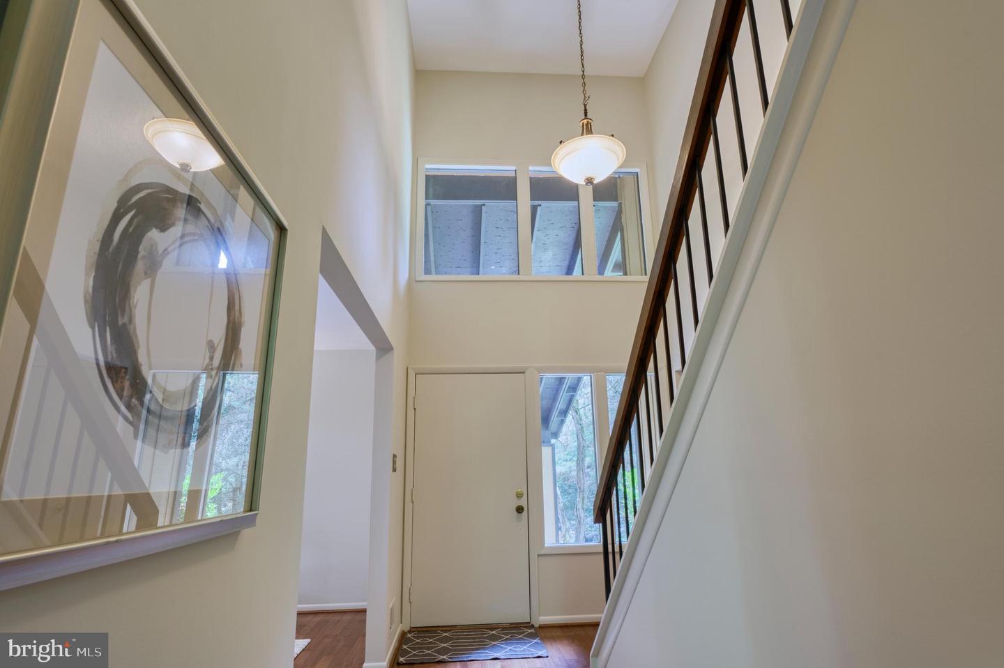 5222 Bradfield DRIVE
