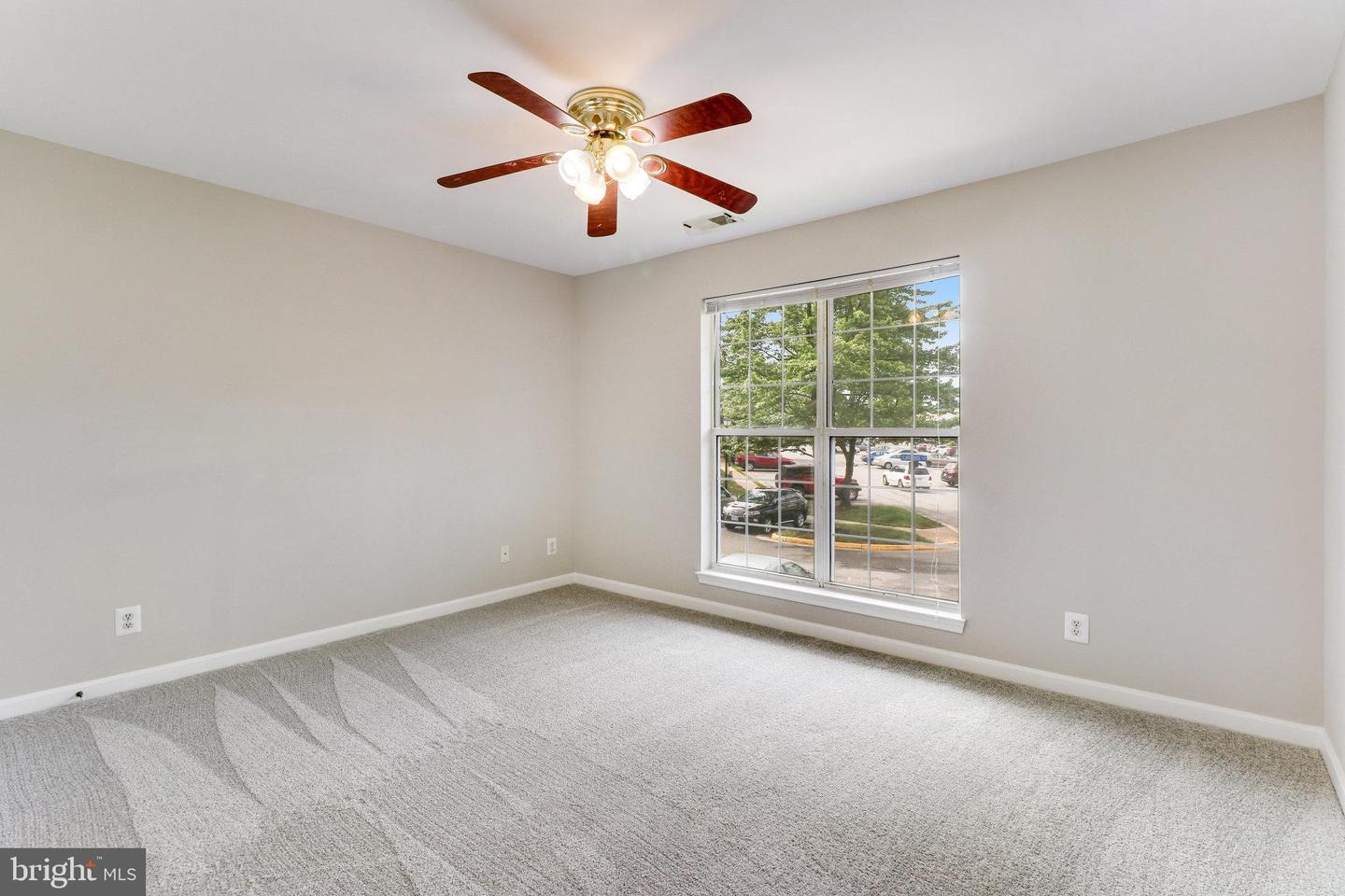 8248 Catbird CIRCLE Unit: 201