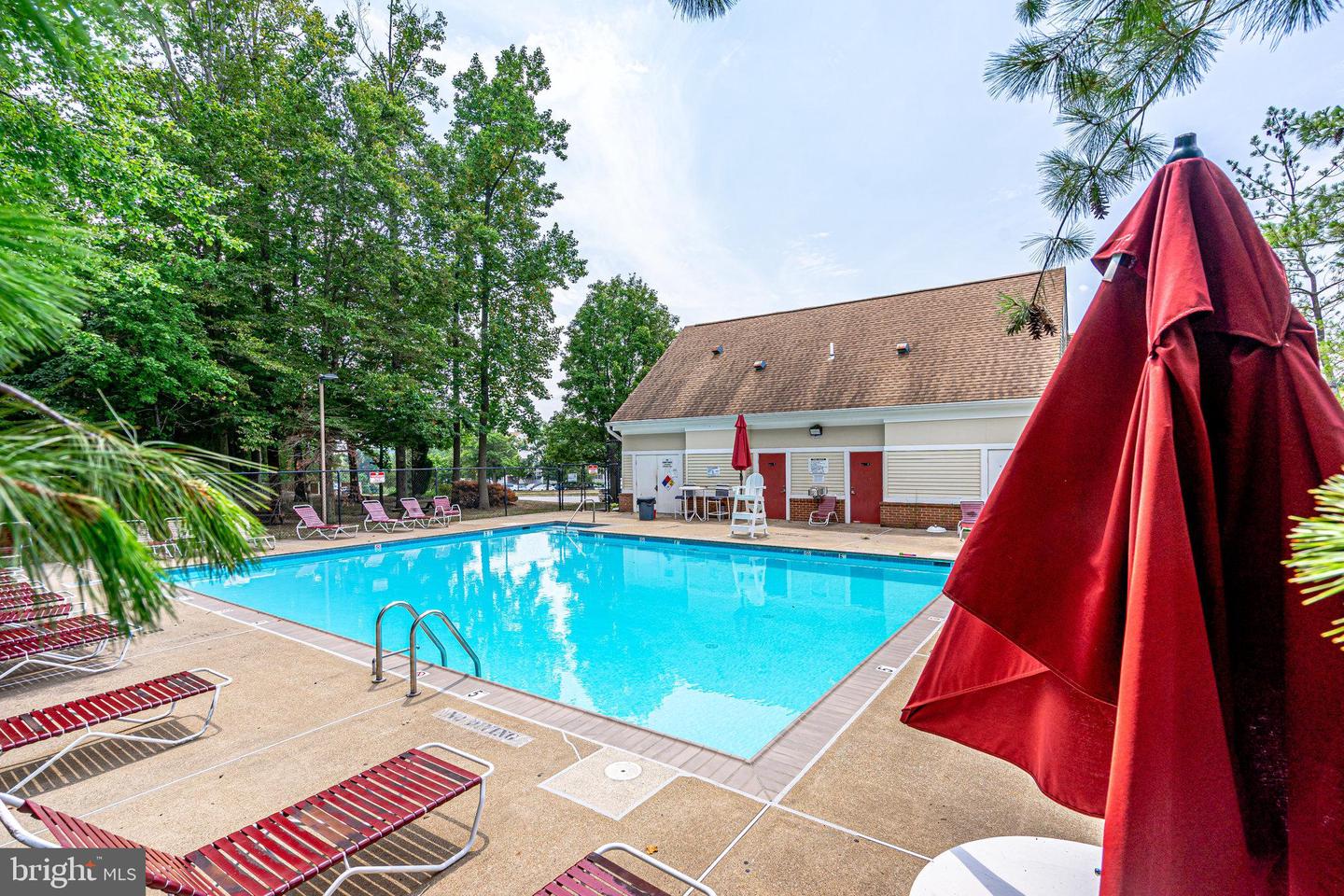8248 Catbird CIRCLE Unit: 201