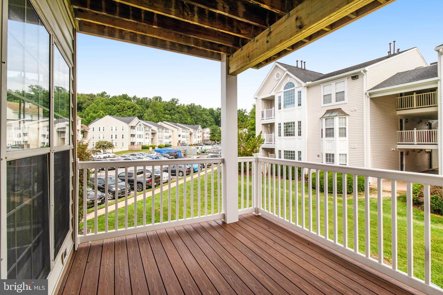 8248 Catbird CIRCLE Unit: 201