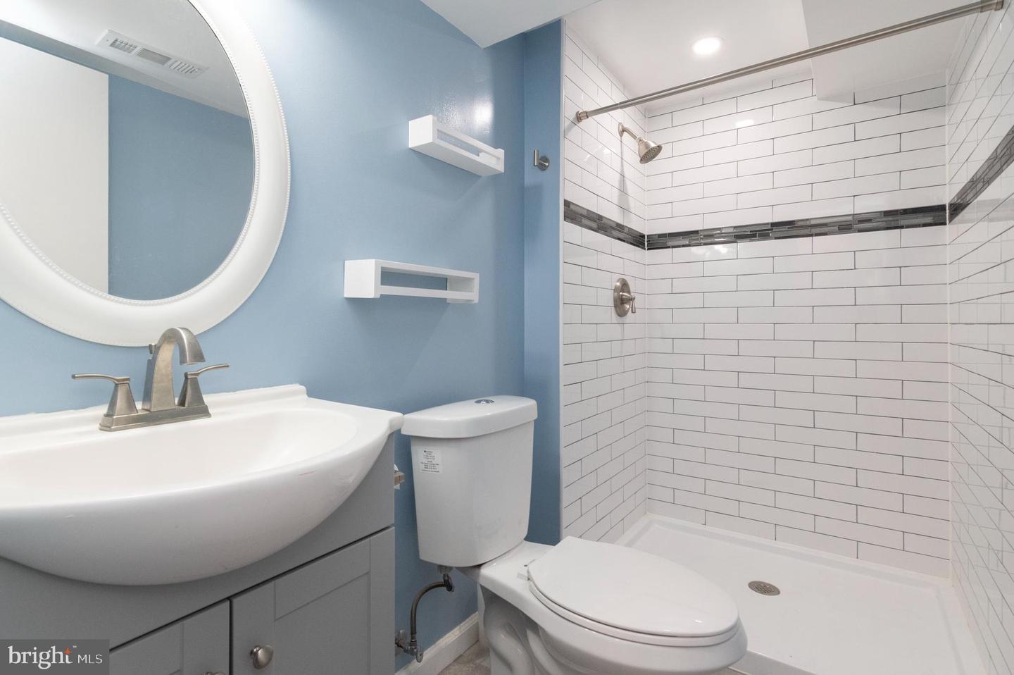 7702 Brandeis WAY