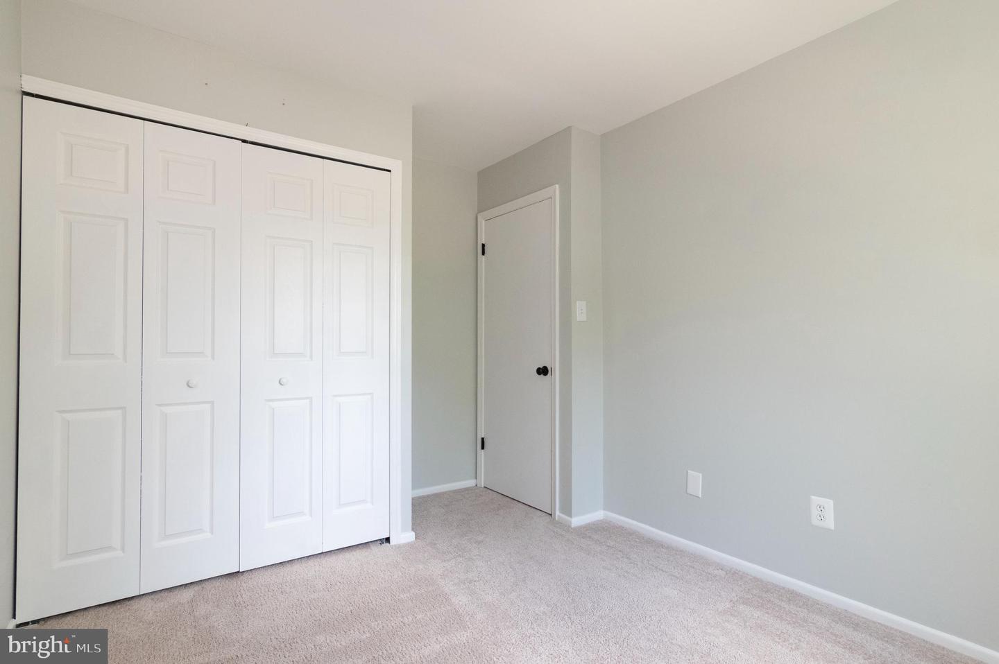 7702 Brandeis WAY