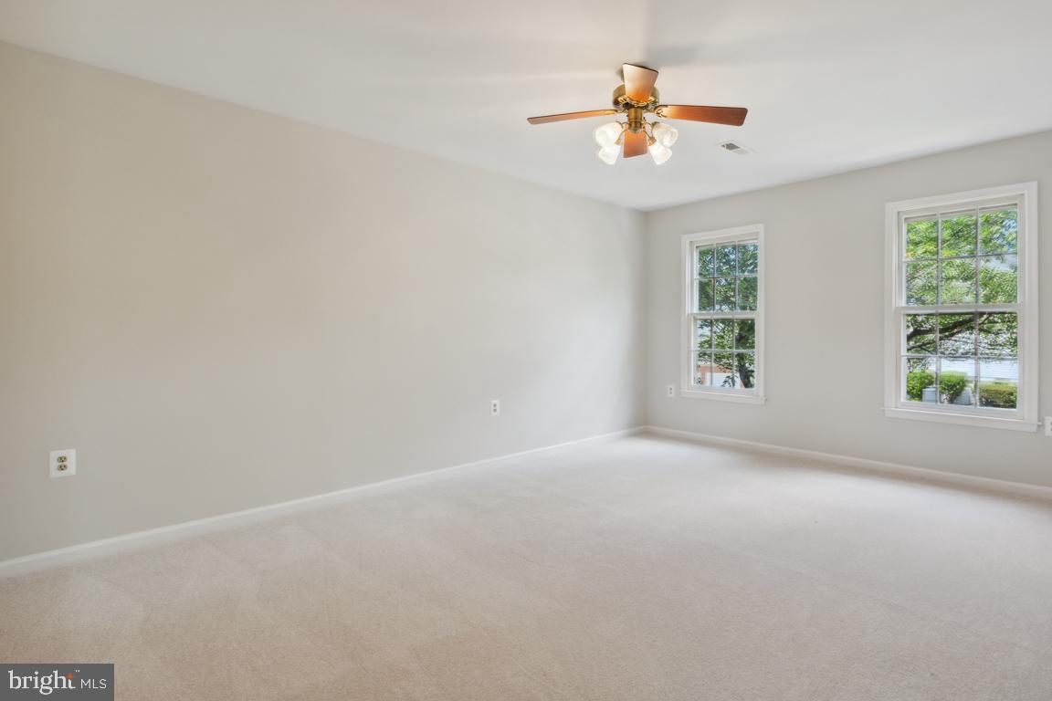 7121 Stanchion LANE