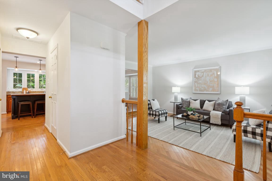 7121 Stanchion LANE