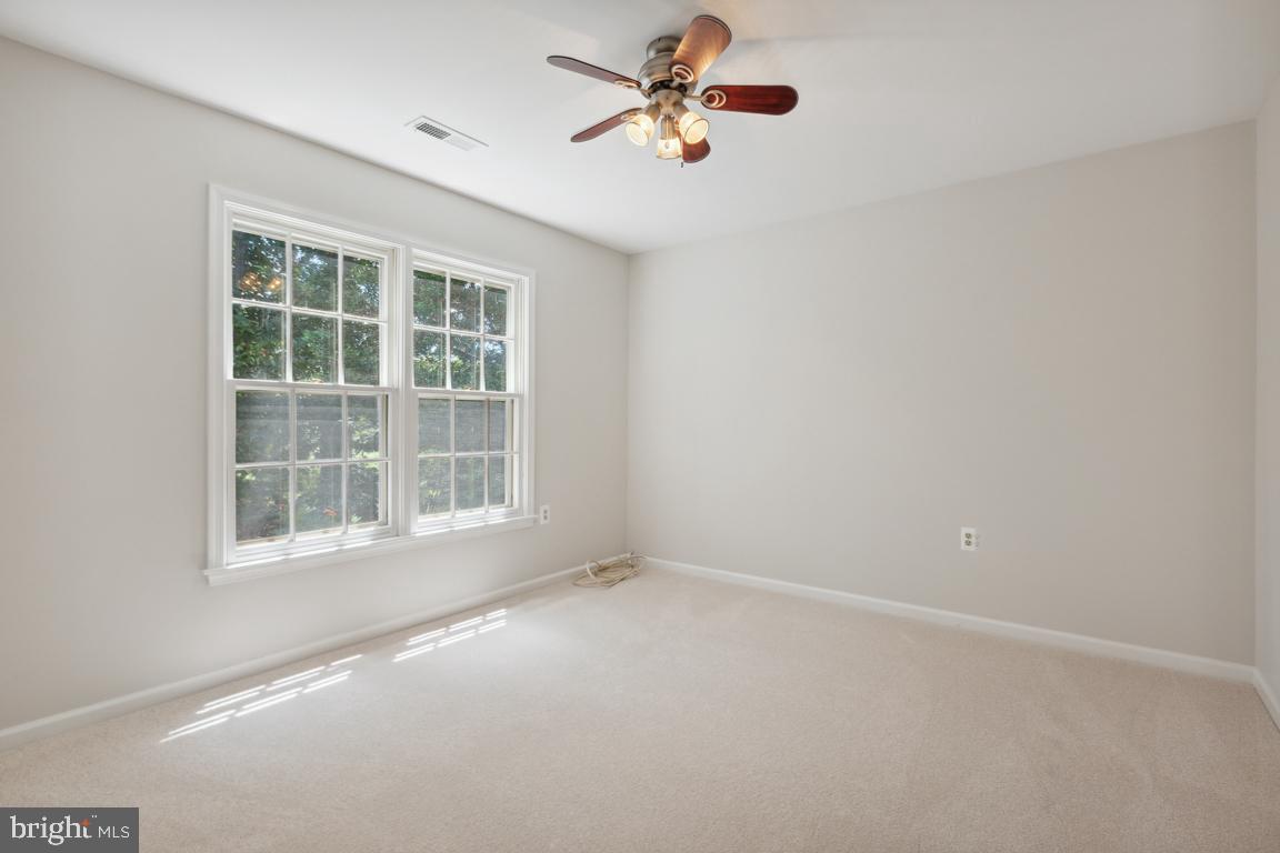 7121 Stanchion LANE