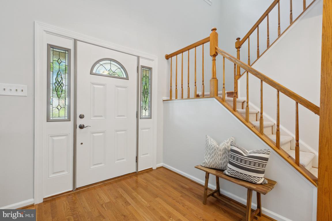 7121 Stanchion LANE