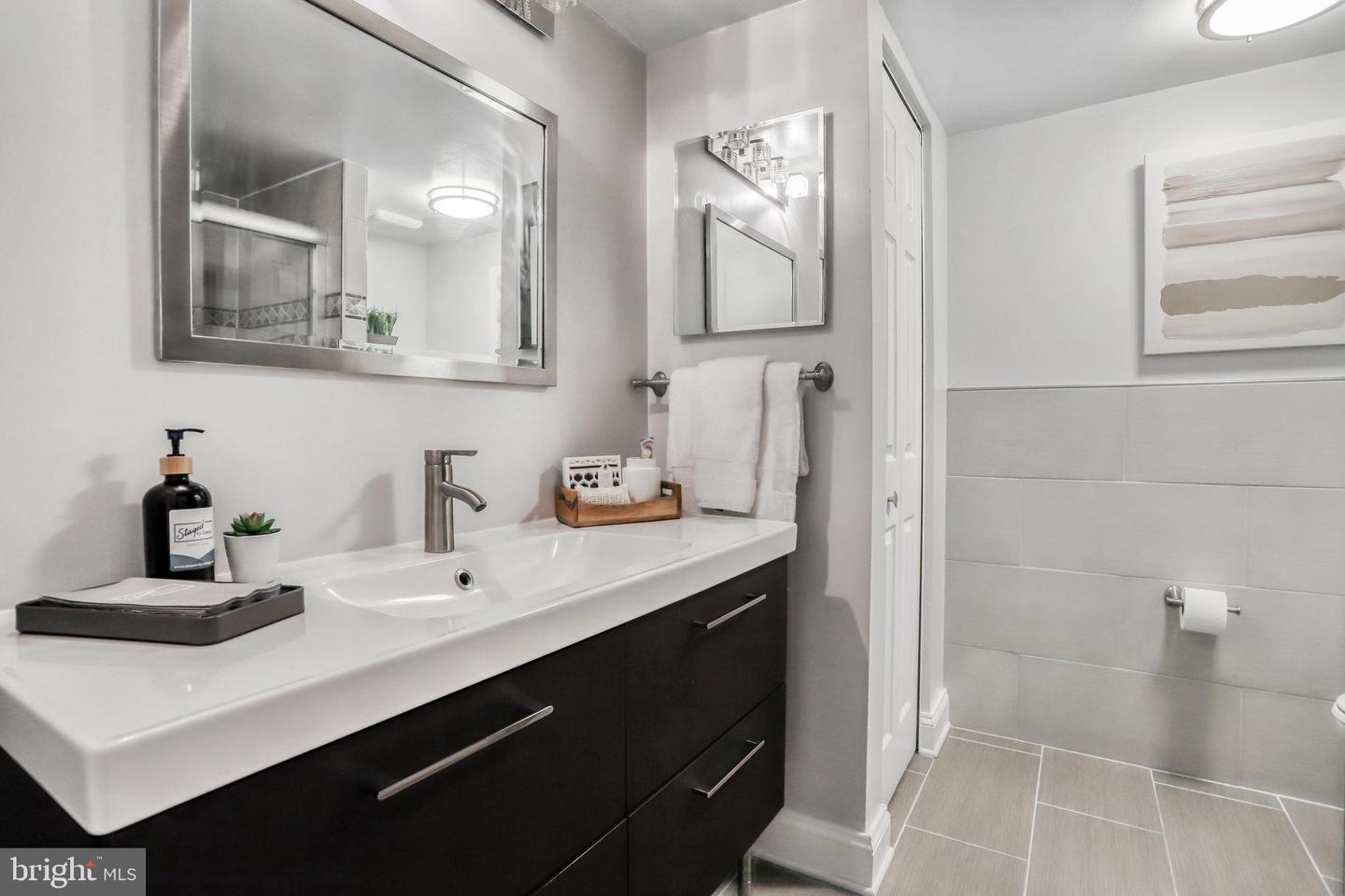 5501 Seminary ROAD Unit: 703S