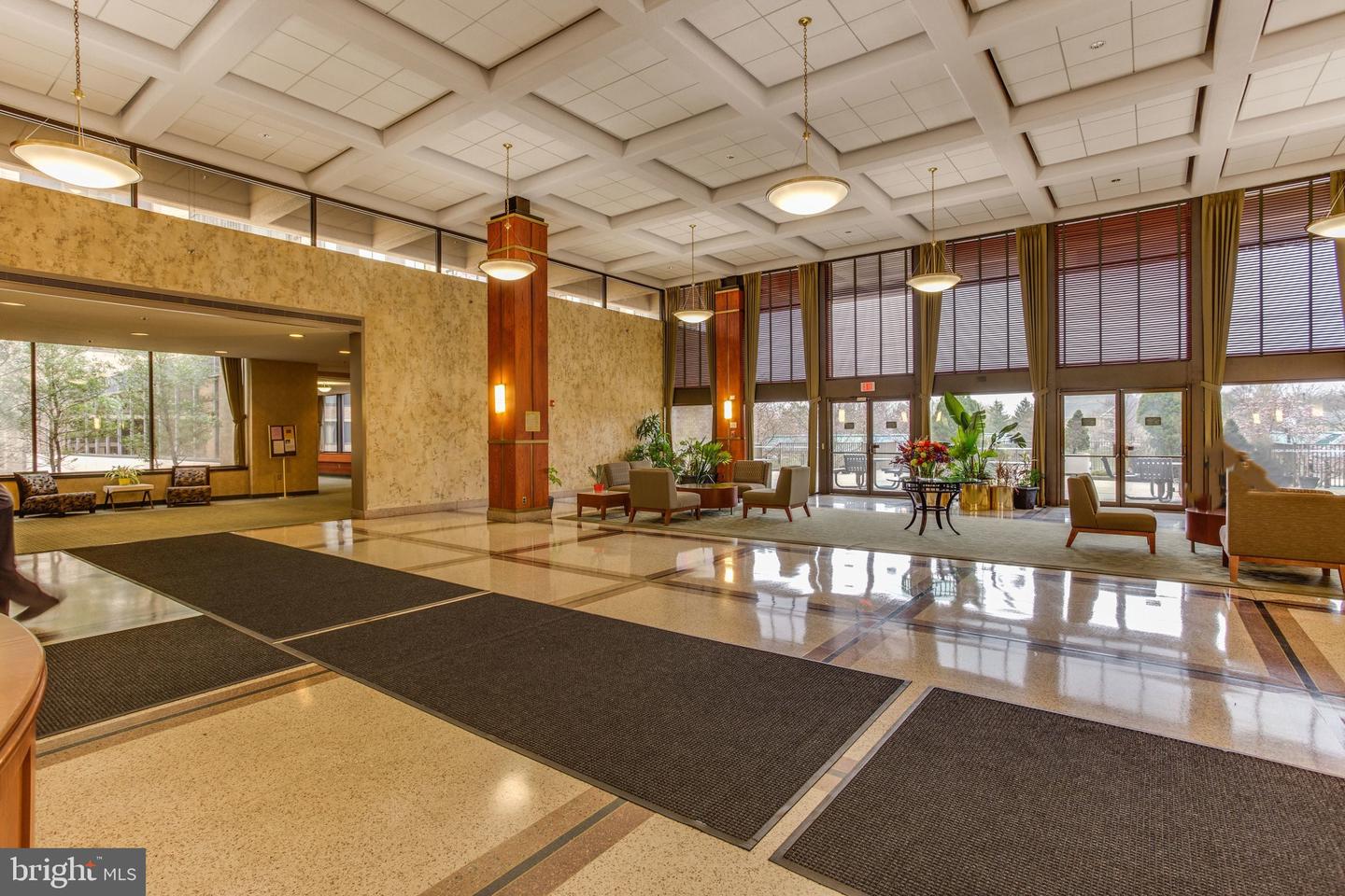 5501 Seminary ROAD Unit: 703S