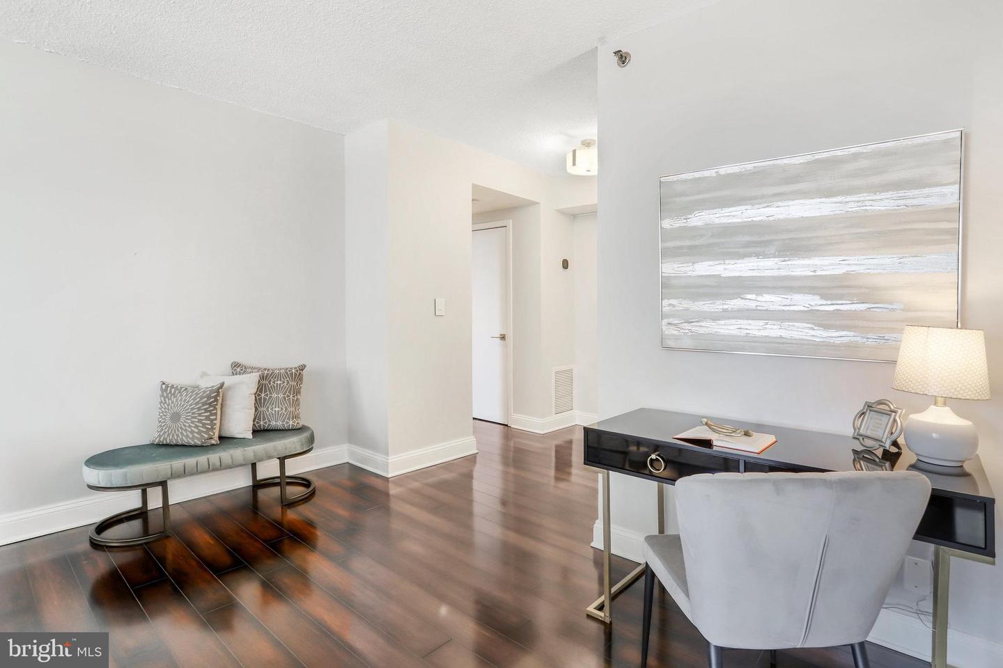 5501 Seminary ROAD Unit: 703S