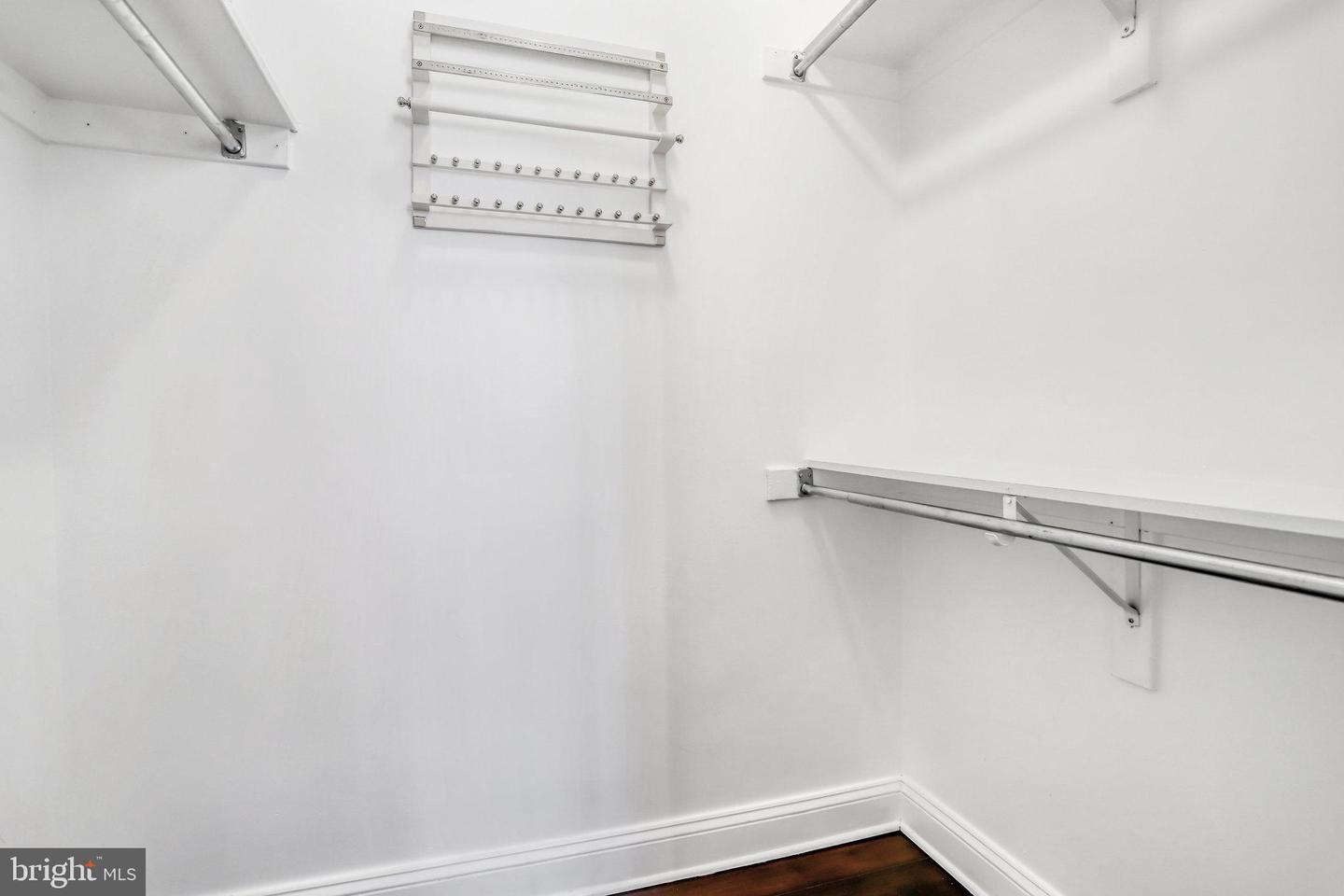 5501 Seminary ROAD Unit: 703S