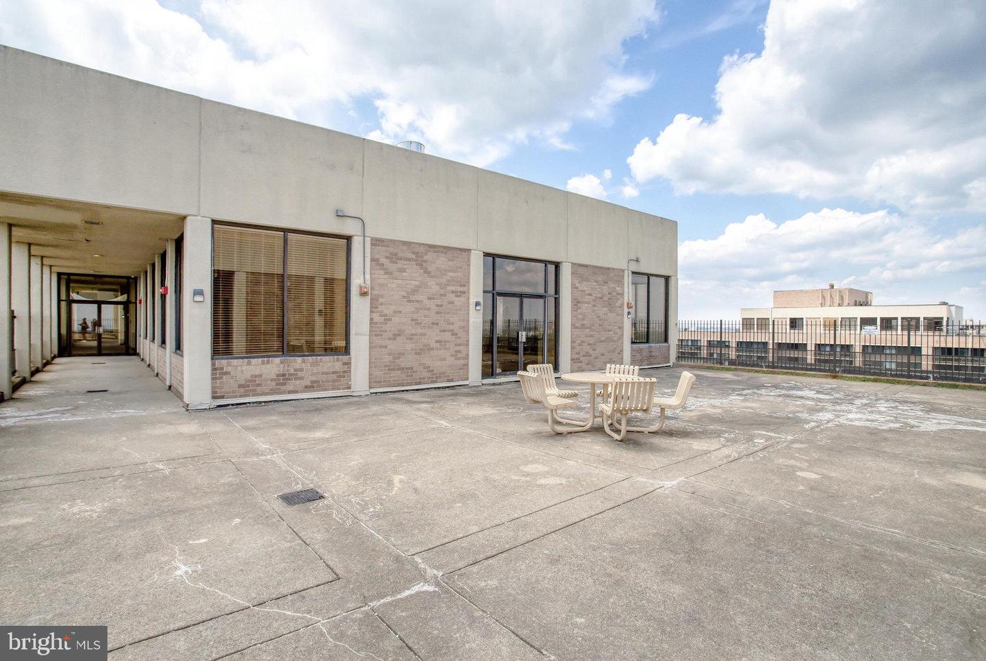 5501 Seminary ROAD Unit: 703S