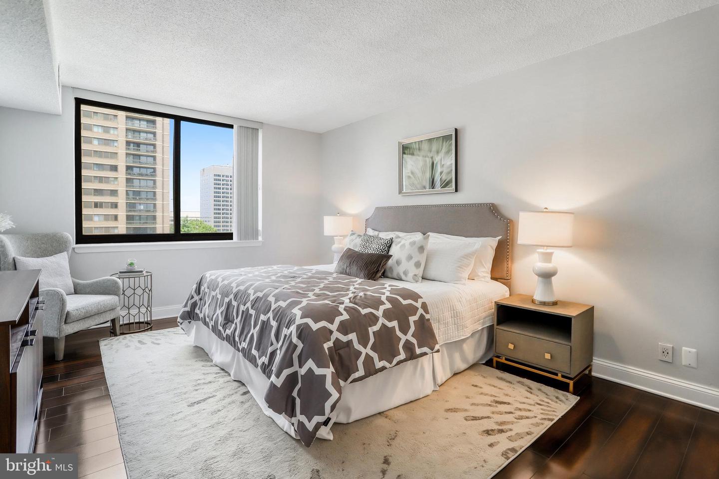 5501 Seminary ROAD Unit: 703S