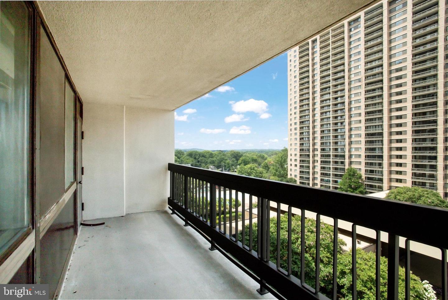5501 Seminary ROAD Unit: 703S