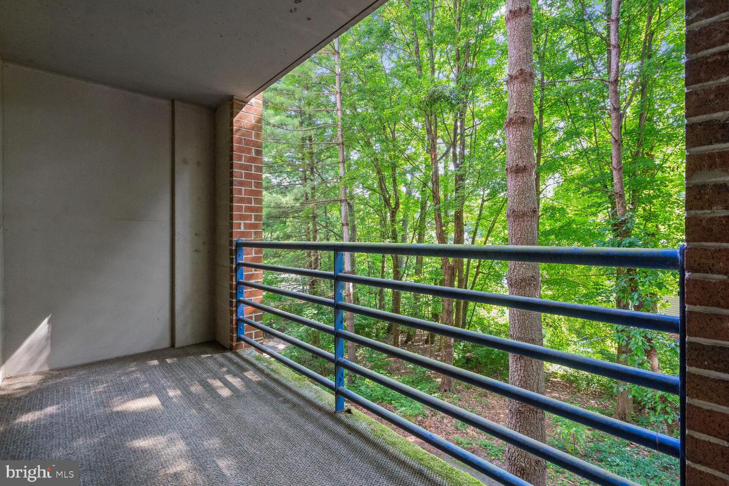 1951 Sagewood LANE Unit: 10