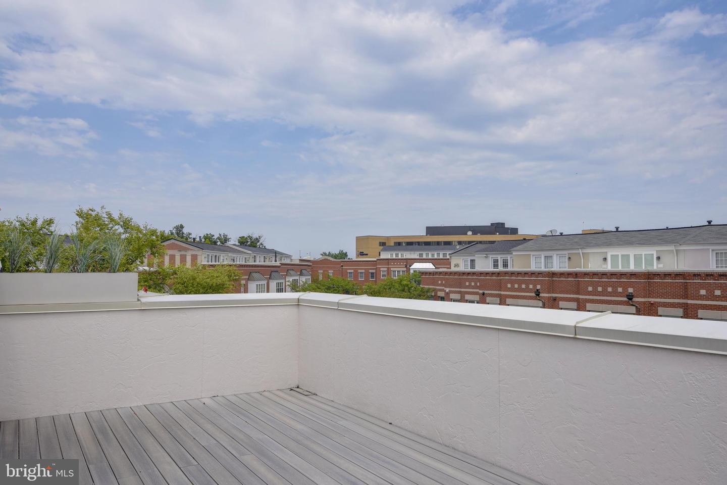 12198 Chancery Station CIRCLE