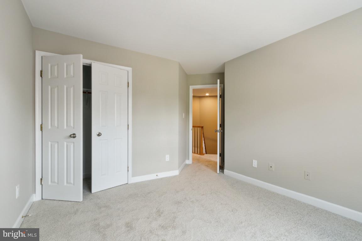 3903 Barcroft Mews COURT