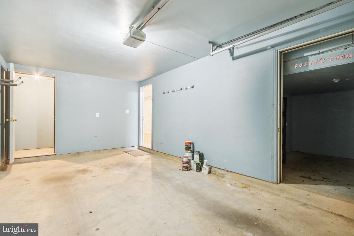 3903 Barcroft Mews COURT