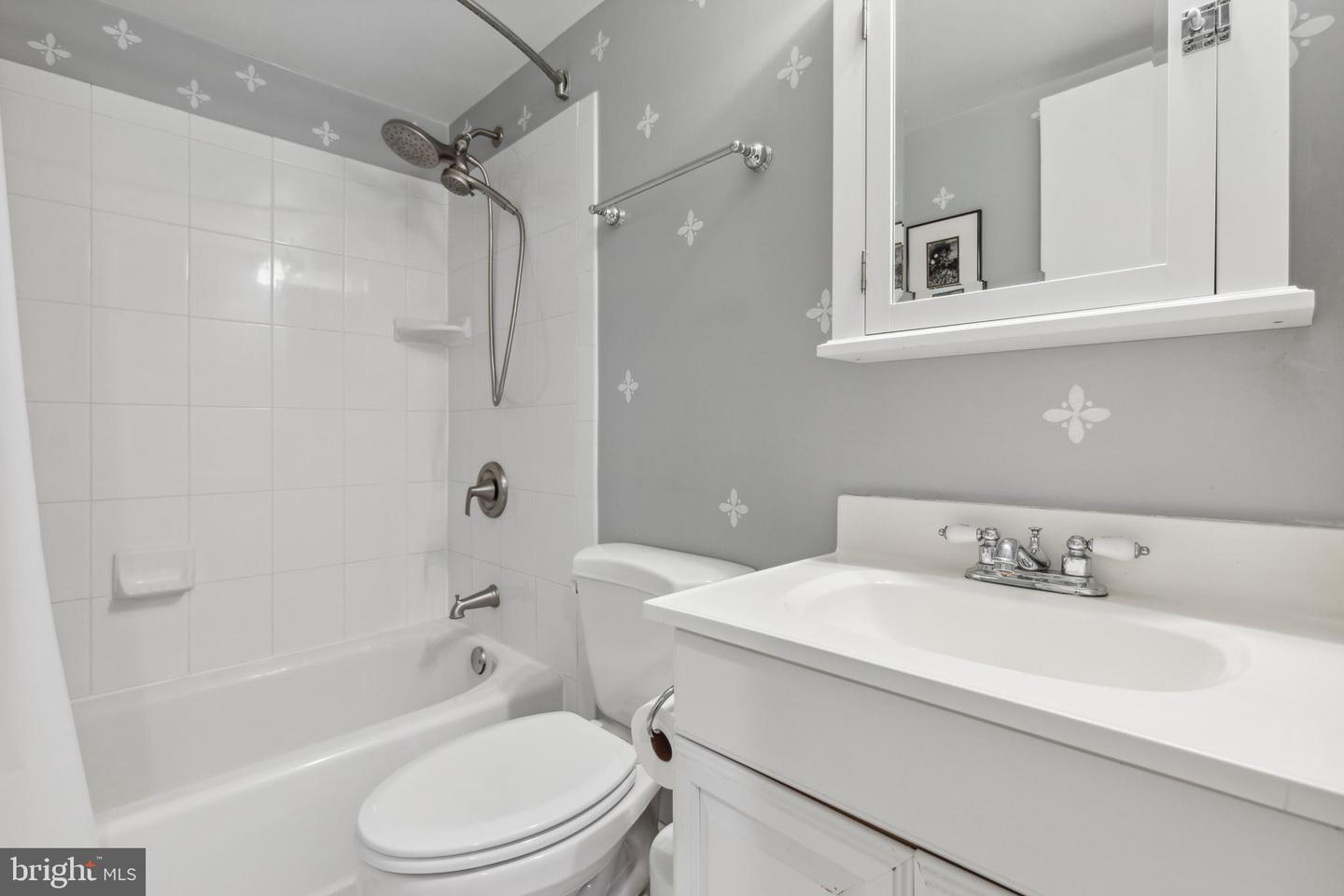 11735 Ledura COURT Unit: T4