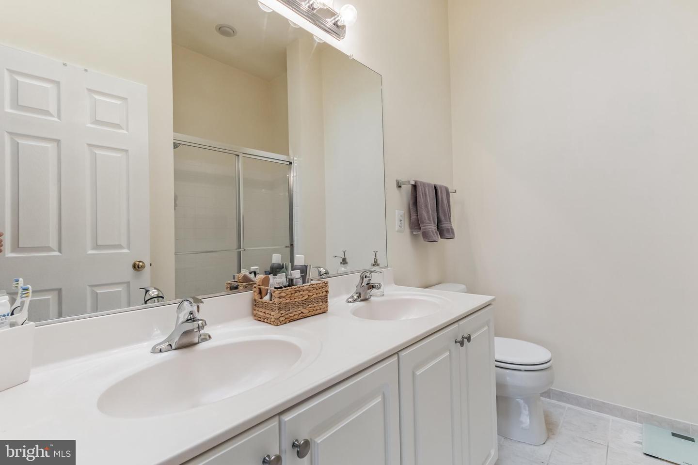 11707 Scooter LANE Unit: 189