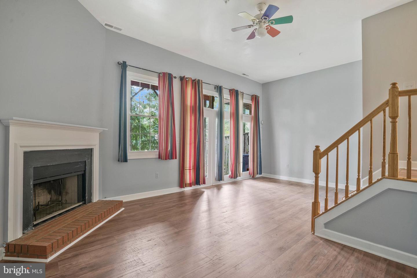 6223 Squires Hill DRIVE