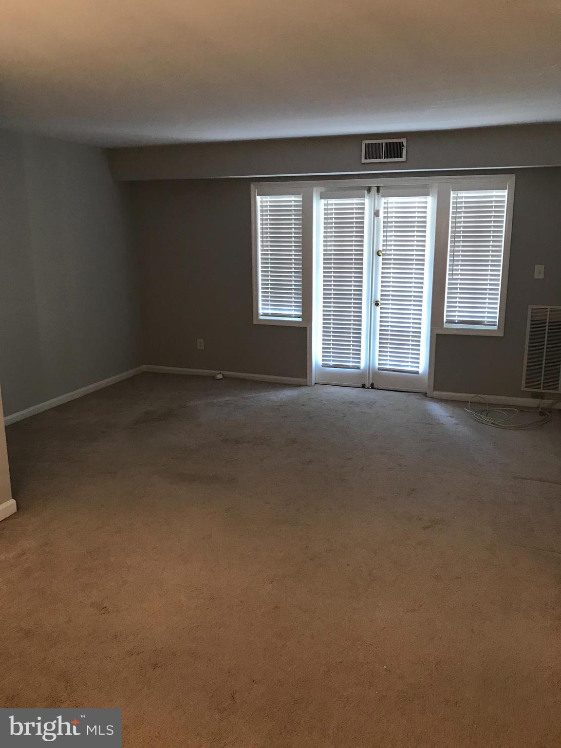 5911 Prince James DRIVE Unit: 25