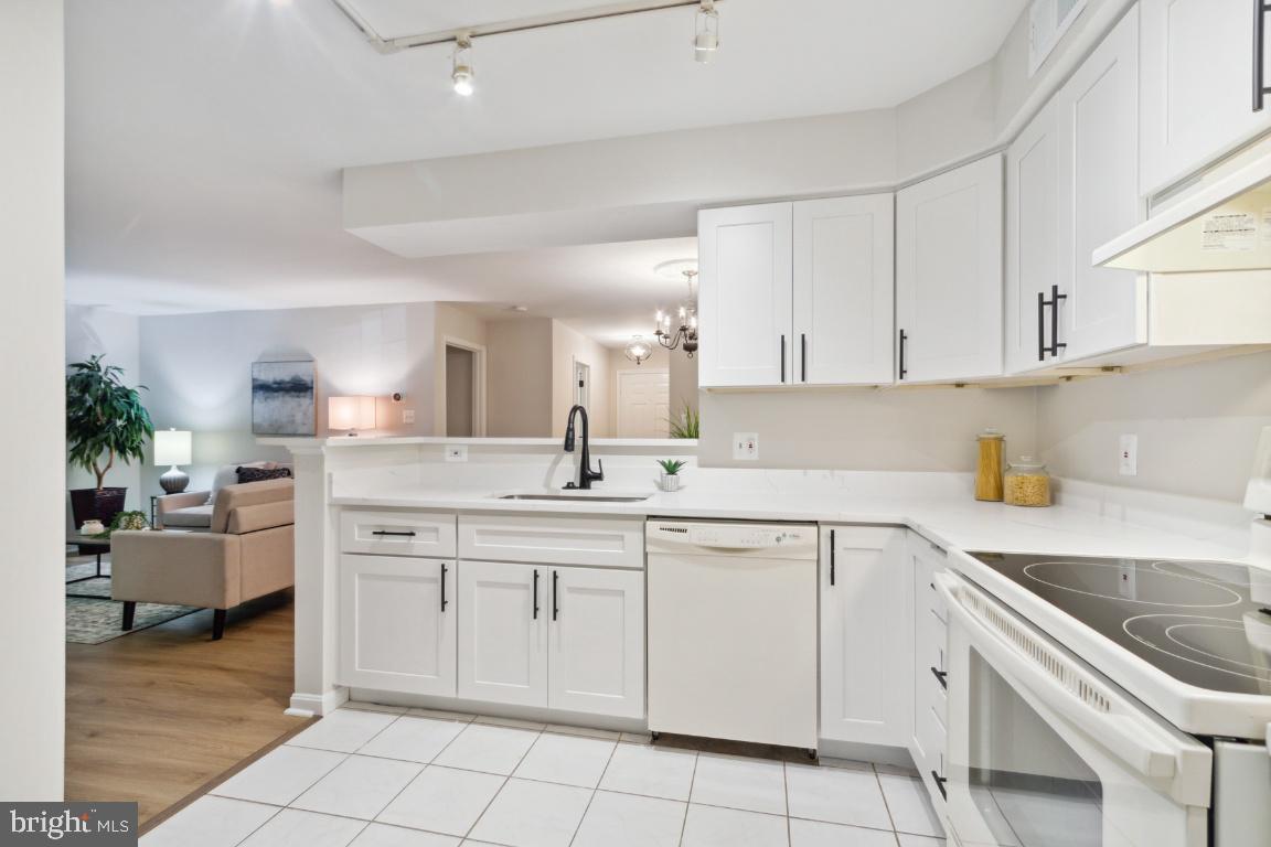 2241 Lovedale LANE Unit: D (407C)
